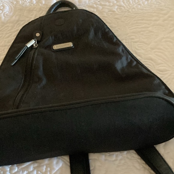 Backpack - Picture 3 of 3